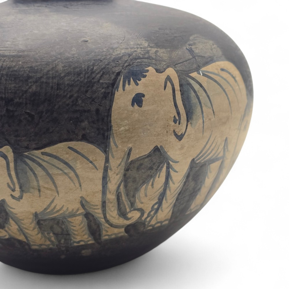 Vintage Studio Pottery Vase Elephant Motif Matte Black Southwest Style - Picture 7 of 12